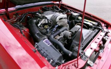 Ford-Mustang-1987-Scarlet-Red-Gray-Leather-15