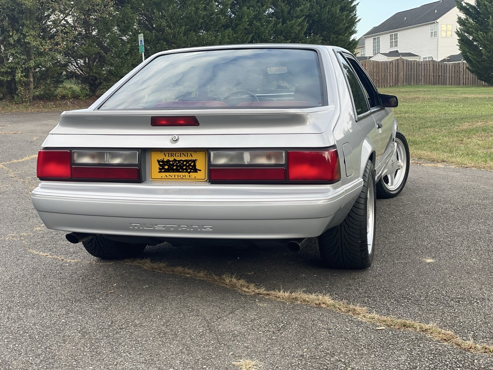 Ford-Mustang-1988-2