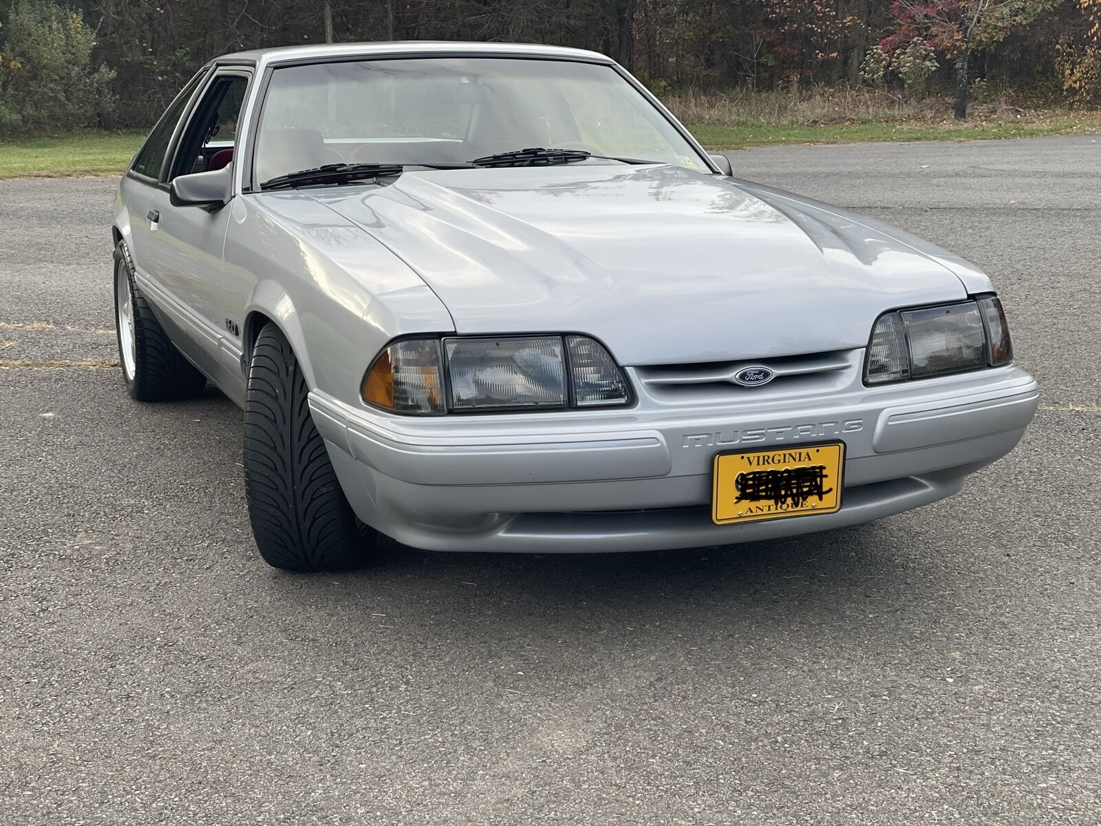 Ford-Mustang-1988-3