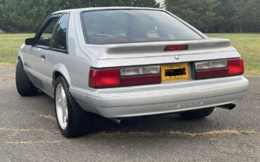 Ford-Mustang-1988-5