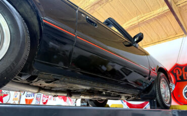 Ford-Mustang-1988-American-Muscle-Car-38