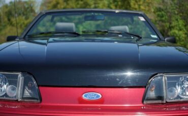 Ford-Mustang-1988-BlackMaroon-Gray-Cloth-10