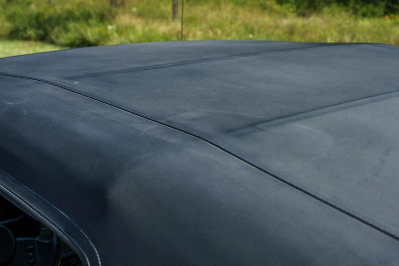 Ford-Mustang-1988-BlackMaroon-Gray-Cloth-26