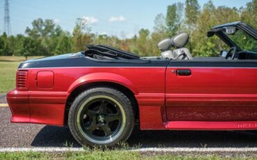 Ford-Mustang-1988-BlackMaroon-Gray-Cloth-40
