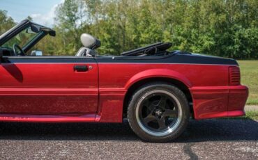 Ford-Mustang-1988-BlackMaroon-Gray-Cloth-41