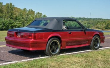 Ford-Mustang-1988-BlackMaroon-Gray-Cloth-45