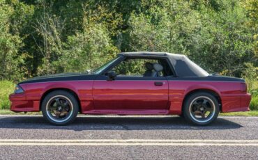 Ford-Mustang-1988-BlackMaroon-Gray-Cloth-47