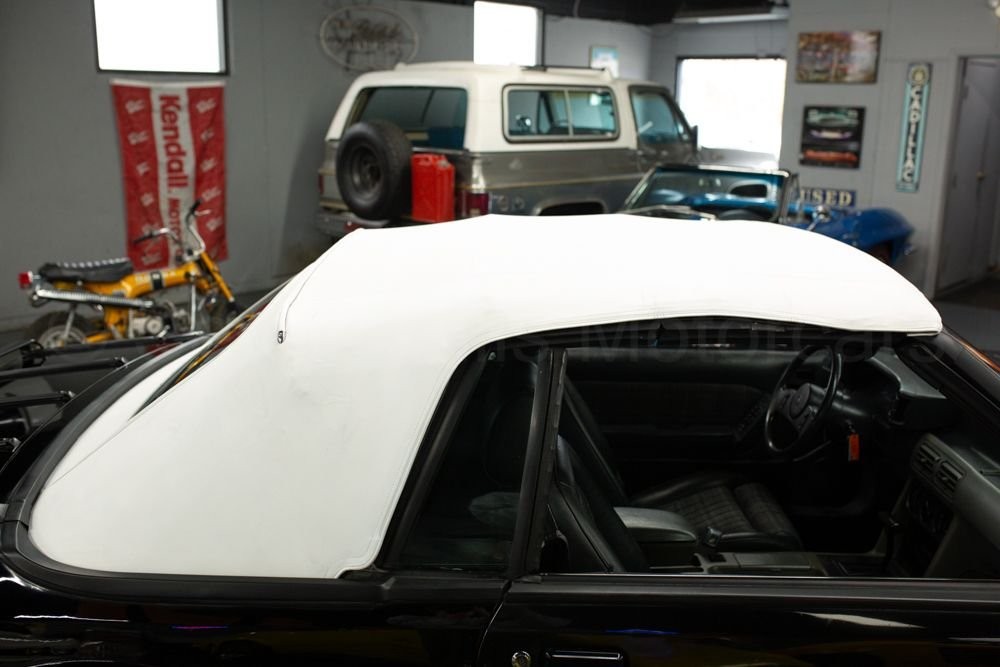 Ford-Mustang-1988-Convertible-17