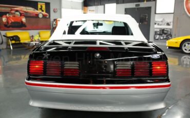 Ford-Mustang-1988-Convertible-7