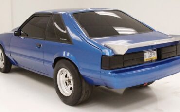 Ford-Mustang-1988-Medium-Blue-Metallic-Gray-2