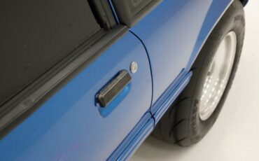 Ford-Mustang-1988-Medium-Blue-Metallic-Gray-22