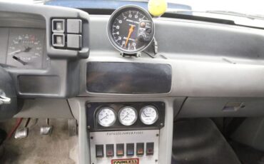 Ford-Mustang-1988-Medium-Blue-Metallic-Gray-38