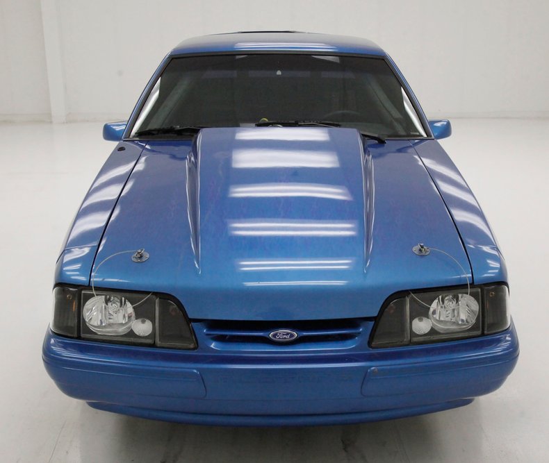 Ford-Mustang-1988-Medium-Blue-Metallic-Gray-6