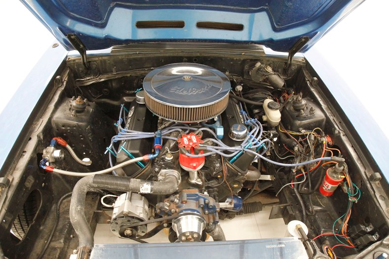 Ford-Mustang-1988-Medium-Blue-Metallic-Gray-8