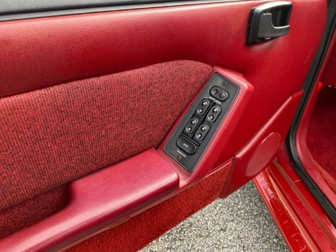 Ford-Mustang-1988-Red-Red-12