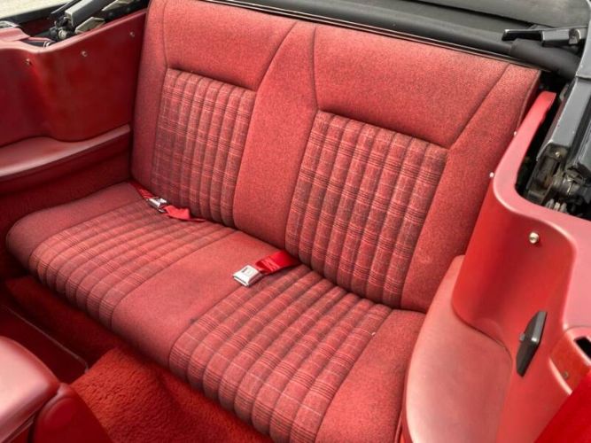 Ford-Mustang-1988-Red-Red-14