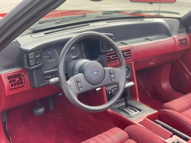 Ford-Mustang-1988-Red-Red-15