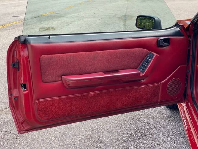 Ford-Mustang-1988-Red-Red-18