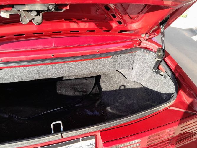 Ford-Mustang-1988-Scarlet-Red-Scarlet-Red-Cloth-12