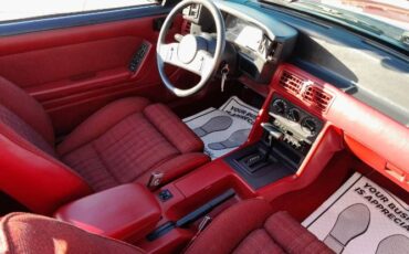 Ford-Mustang-1988-Scarlet-Red-Scarlet-Red-Cloth-19