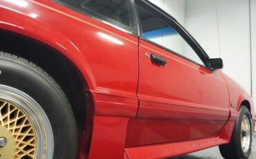 Ford-Mustang-1988-Scarlet-Red-Smoked-Gray-24