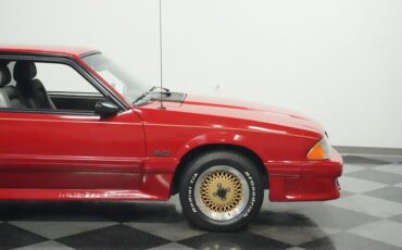 Ford-Mustang-1988-Scarlet-Red-Smoked-Gray-26