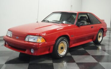 Ford-Mustang-1988-Scarlet-Red-Smoked-Gray-4