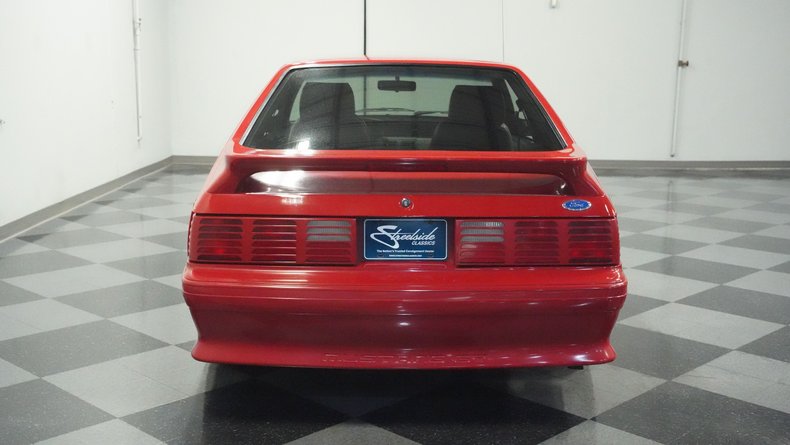 Ford-Mustang-1988-Scarlet-Red-Smoked-Gray-8