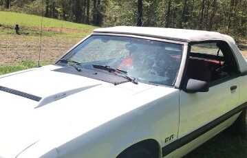 Ford-Mustang-1988-White