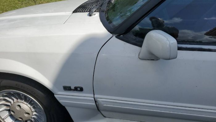 Ford-Mustang-1988-White-2