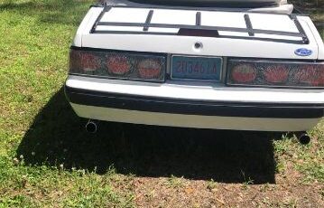 Ford-Mustang-1988-White-5