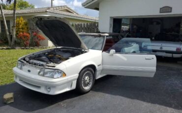 Ford-Mustang-1988-White-7