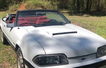 Ford-Mustang-1988-White-9
