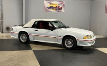 Ford-Mustang-1988-White-Red-13