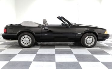 Ford-Mustang-1989-BLACK-BLACK-3