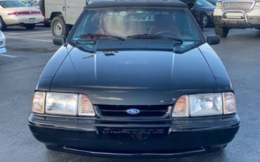Ford-Mustang-1989-Black-Red-11