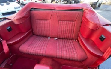 Ford-Mustang-1989-Black-Red-3