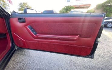 Ford-Mustang-1989-Black-Red-5