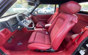 Ford-Mustang-1989-Black-Red-7
