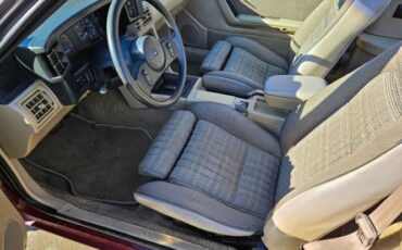 Ford-Mustang-1989-Cabernet-Red-Metalli-14