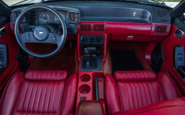 Ford-Mustang-1989-Convertible-10