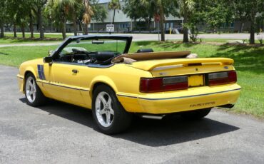 Ford-Mustang-1989-Convertible-11