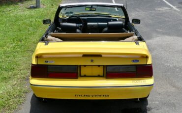 Ford-Mustang-1989-Convertible-15