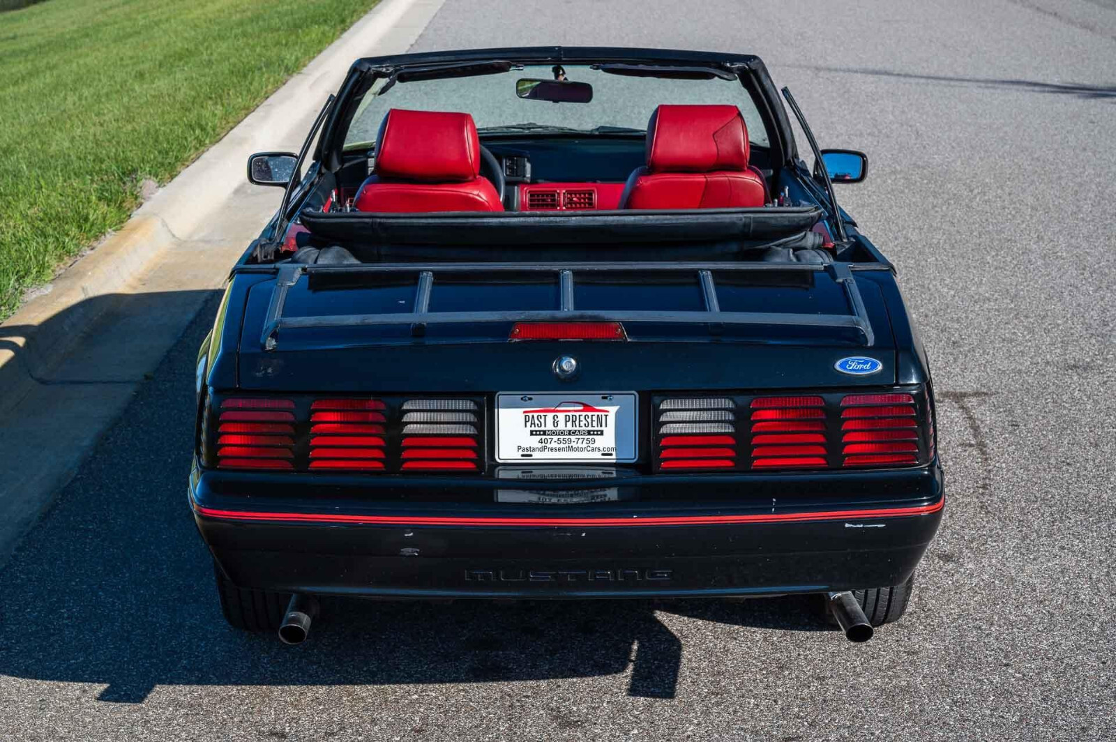 Ford-Mustang-1989-Convertible-4