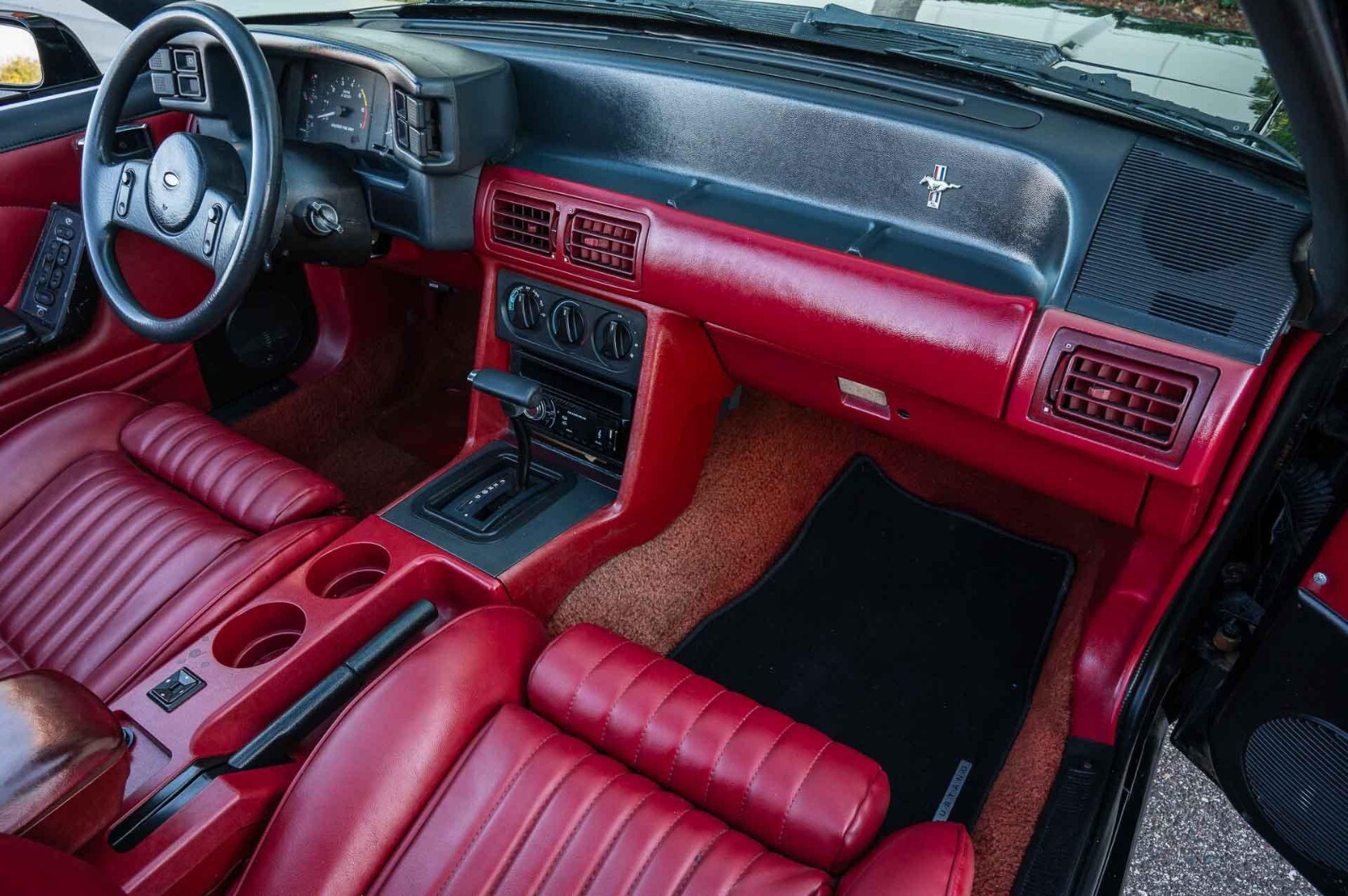 Ford-Mustang-1989-Convertible-5