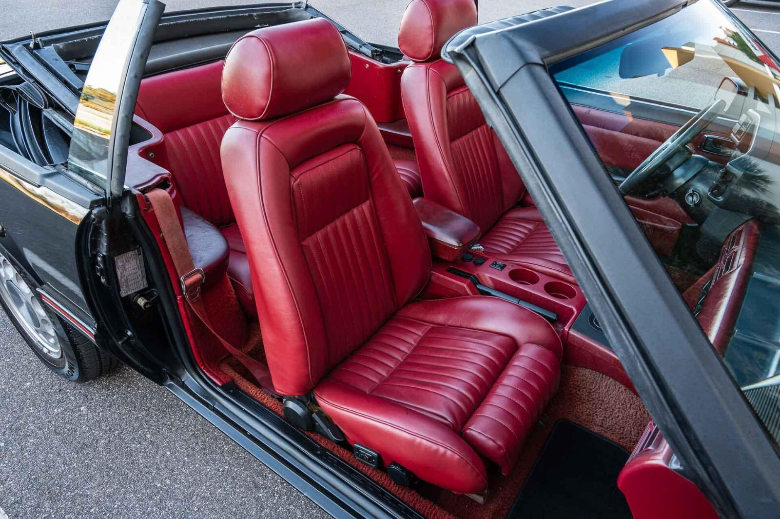 Ford-Mustang-1989-Convertible-6