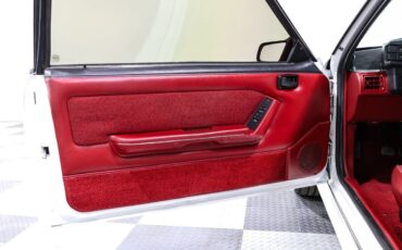 Ford-Mustang-1989-Hatchback-12