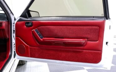 Ford-Mustang-1989-Hatchback-15