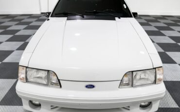 Ford-Mustang-1989-Hatchback-2
