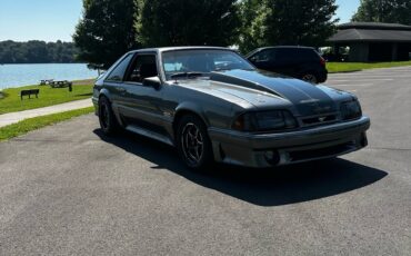 Ford-Mustang-1989-Hatchback-2